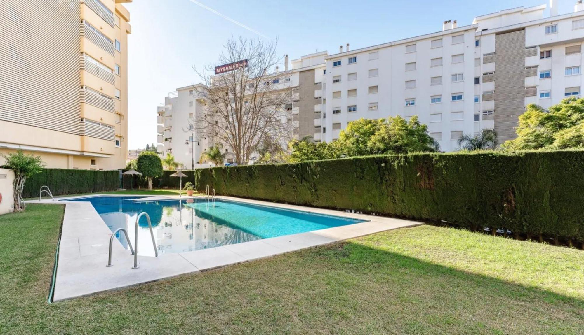Apartamento Boutique Miramar Playa, Garaje Opcional Fuengirola Ngoại thất bức ảnh