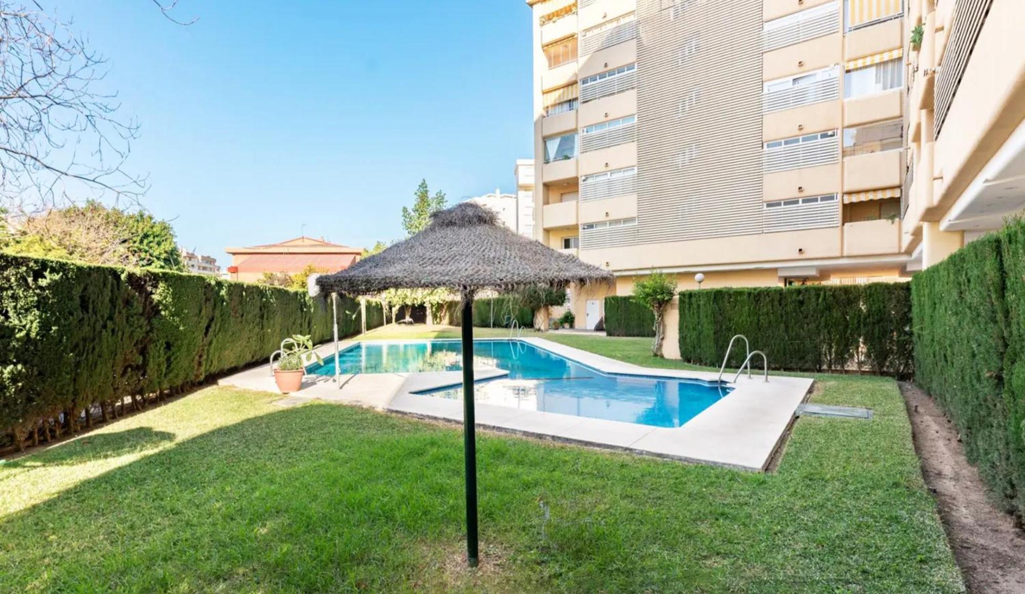 Apartamento Boutique Miramar Playa, Garaje Opcional Fuengirola Ngoại thất bức ảnh